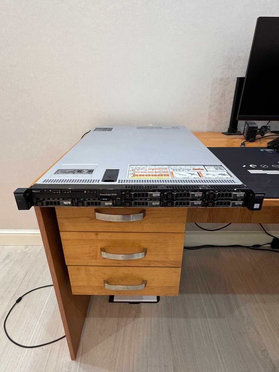 Сервер Dell R630 8SFF (Подойдет для 1С до 50 пользователей )