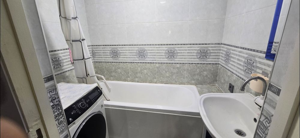 3 xonali shinam kvartira sotiladi yoki barter qilinadi