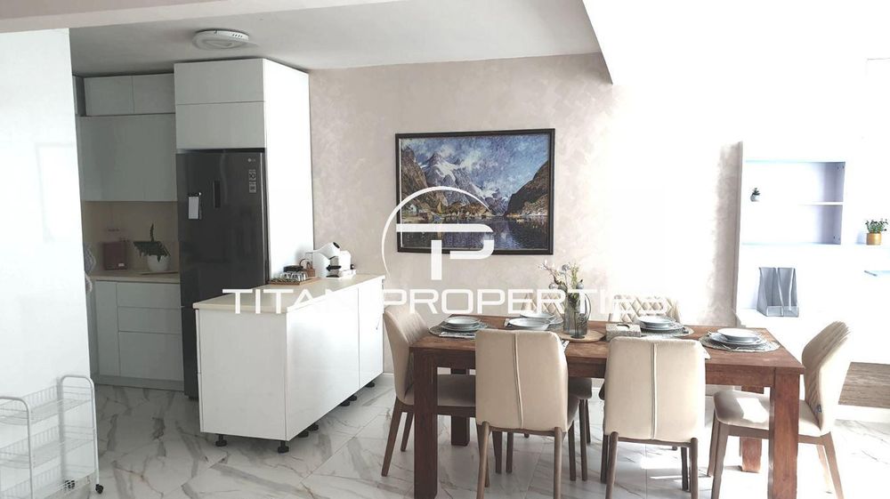 Дава се под наем Двустаен апартамент в Варна, Център - 85 кв.м за 850 € - Снимка #1