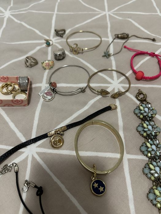 Лот използвани бижута