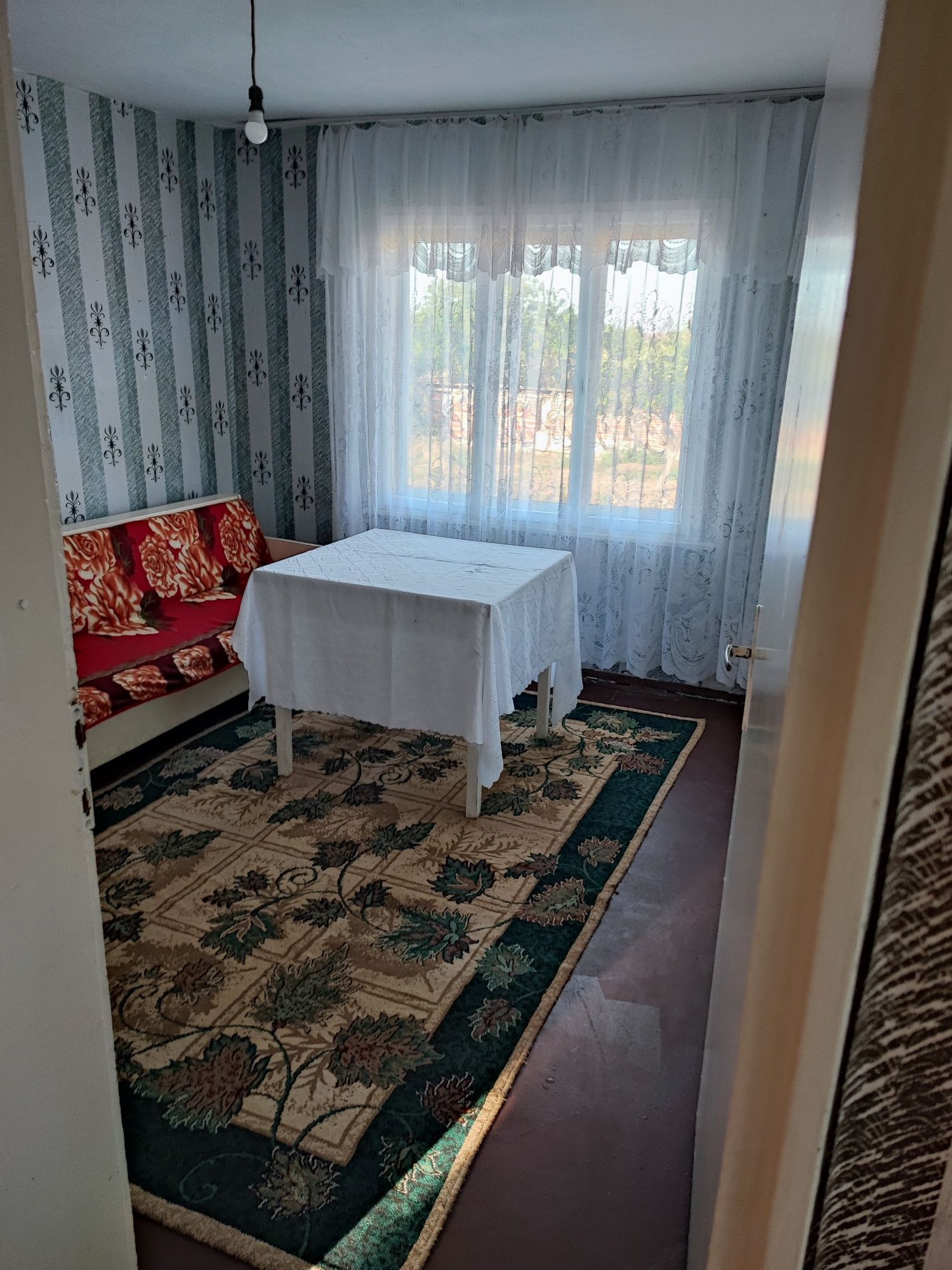 Продава КЪЩА,с.Стряма,област Пловдив