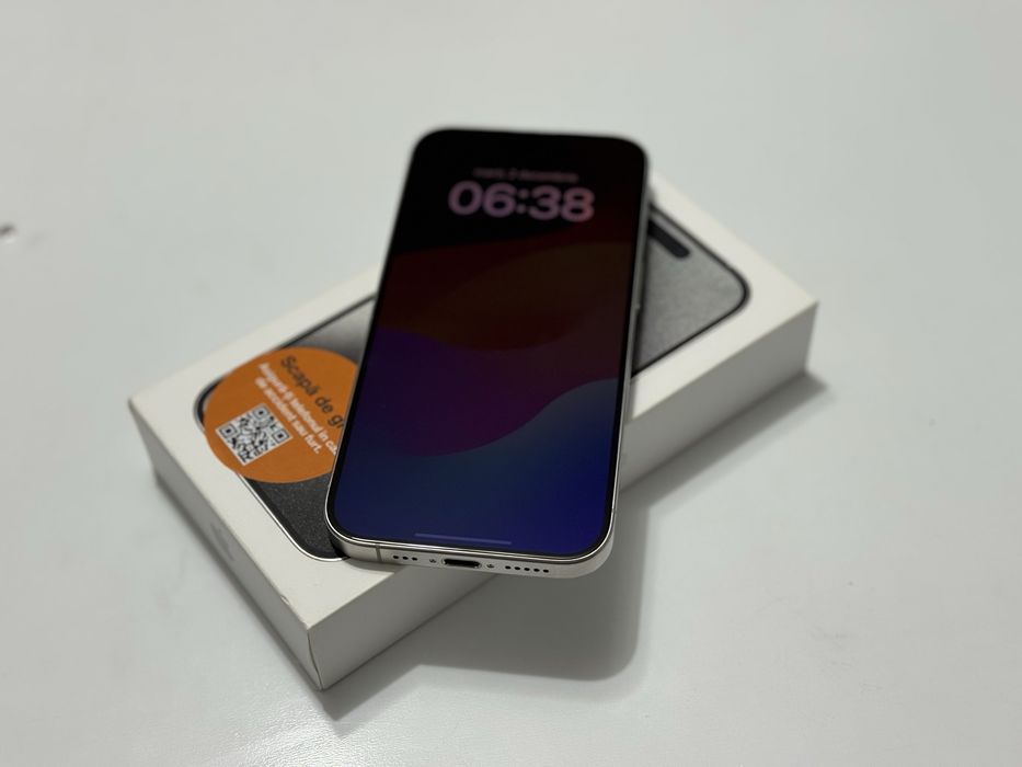 Iphone 15 Pro 256GB Alb