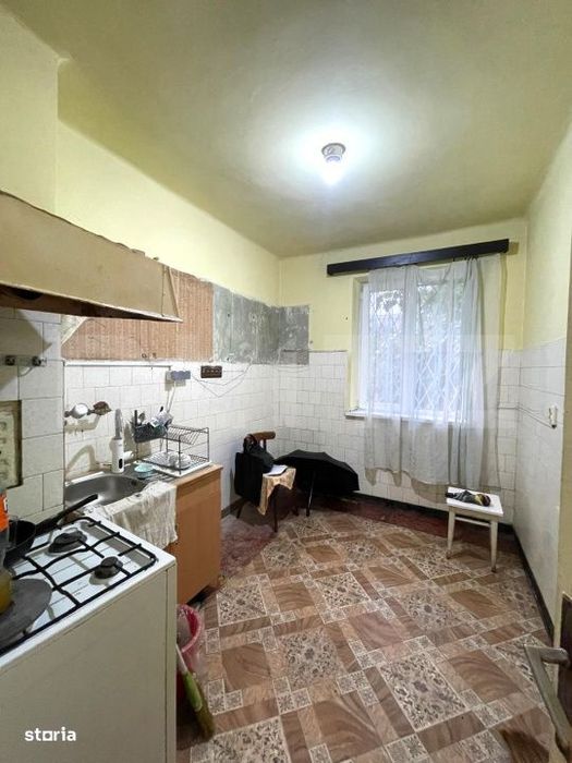 Apartament 2 camere, decomandat, 52 mp, renovabil, zona The Office