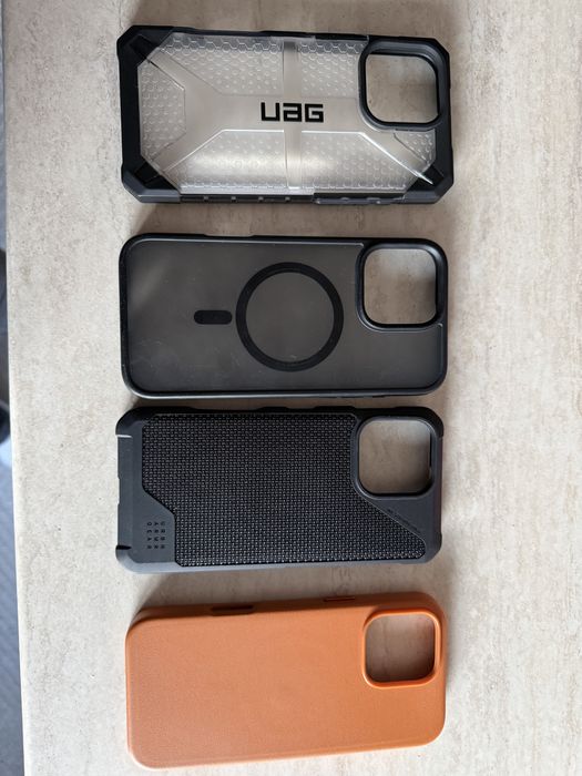 vand 4 huse Iphone 16 pro max