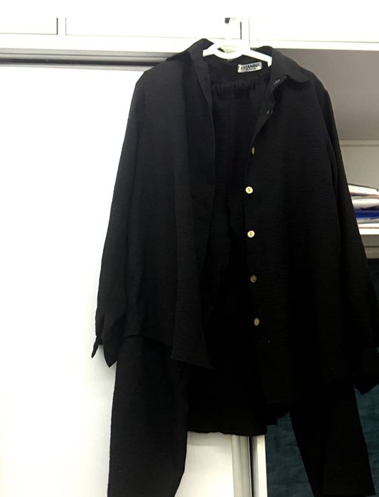 Аёллар кийми сотилади