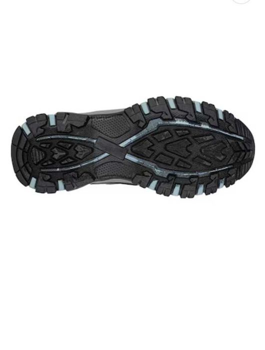 Обувки Skechers зимни.