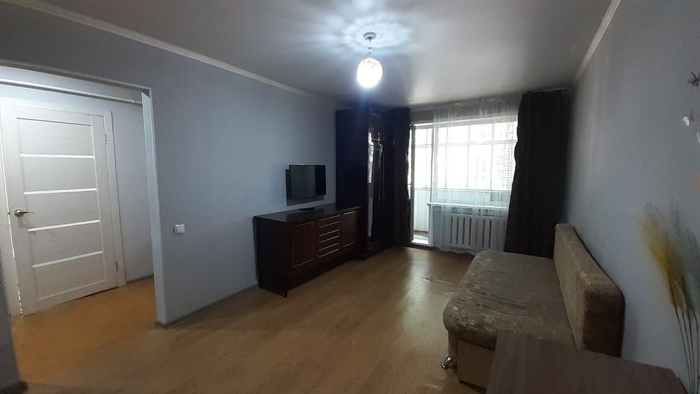 Продам 1 комн В Центре.