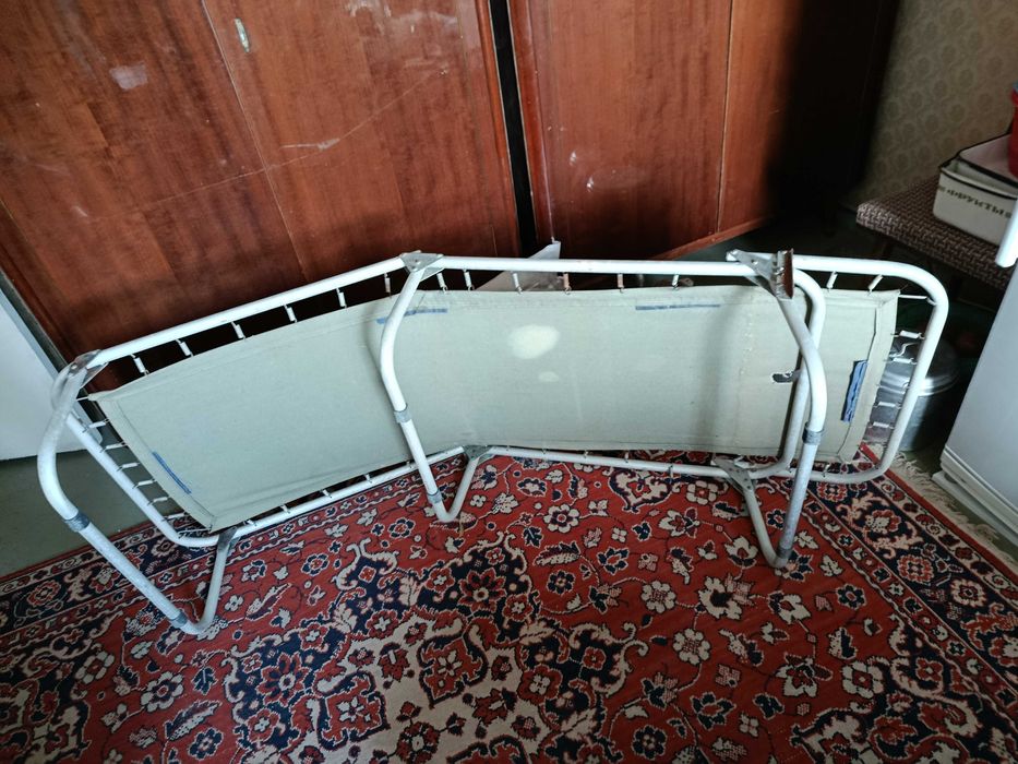 Раскладушки 4 шт БУ