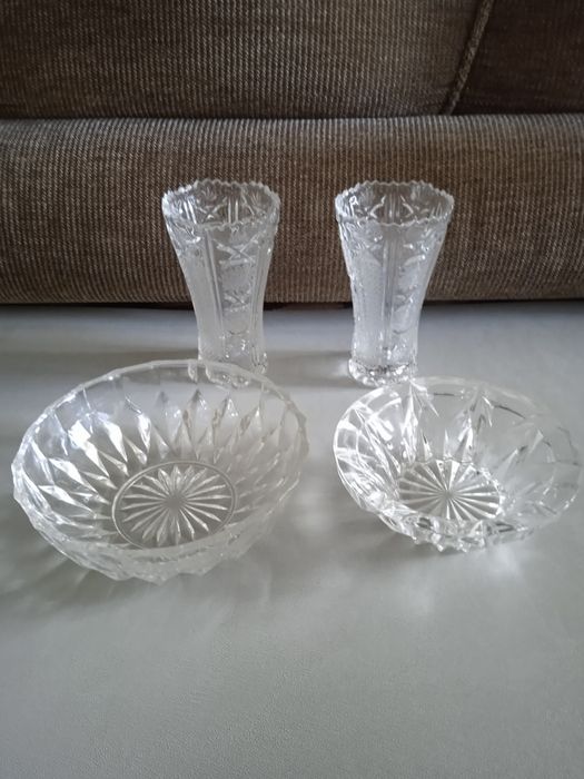 Хрустальная посуда и изделия .