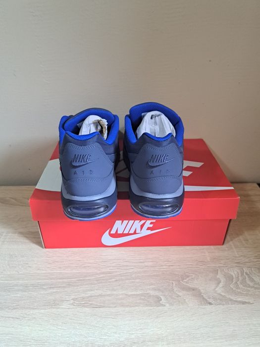 Маратонки AIR MAX COMMAND 42.5 номер