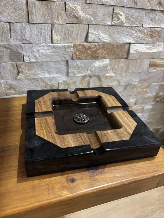 Пепелник за пури