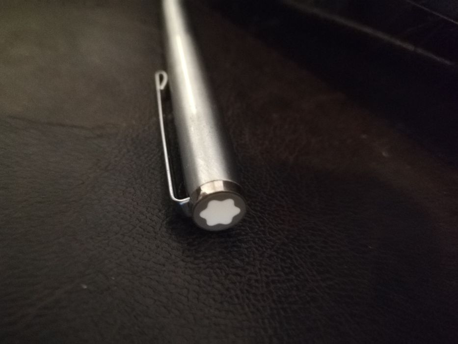 Vând pix original MONTBLANC germany