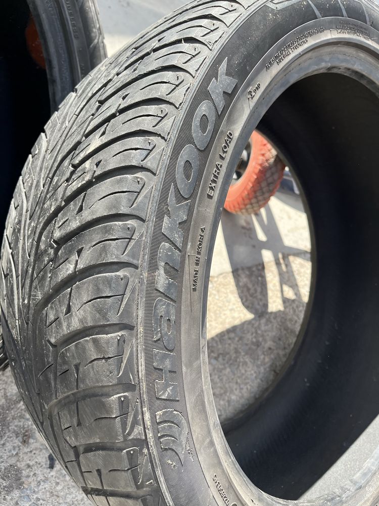 2 бр Летни гуми 305/40/22 Hankook