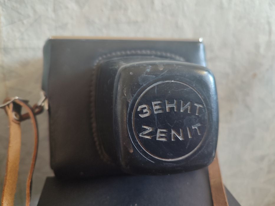 Фотоаппарат Зенит с олимпийской символикой