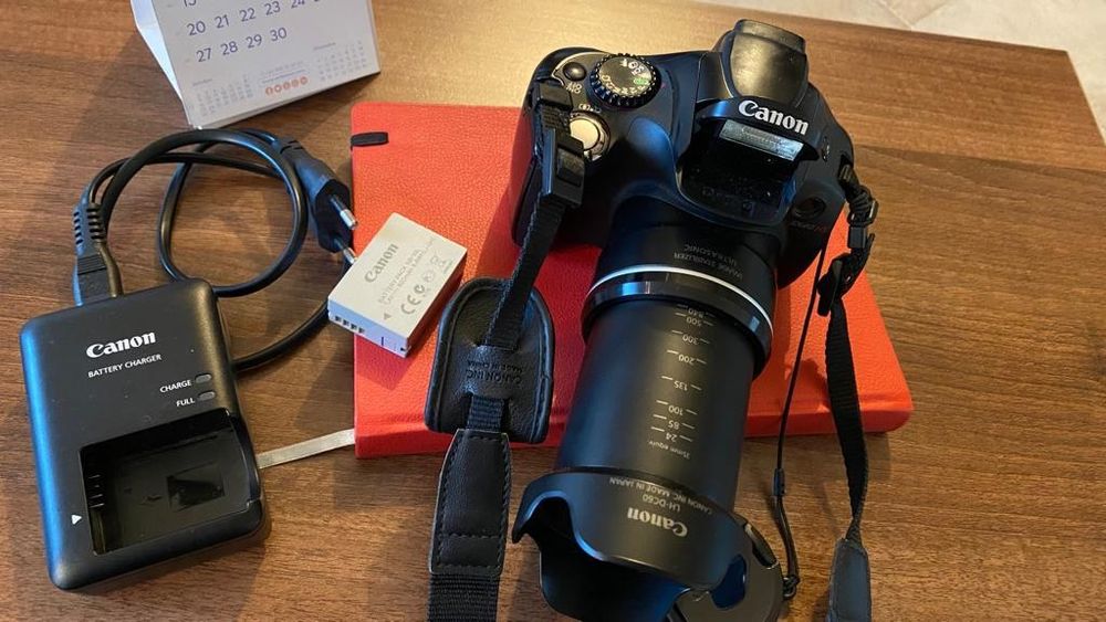 Camera foto video Canon sx 40 hs display rabatabil