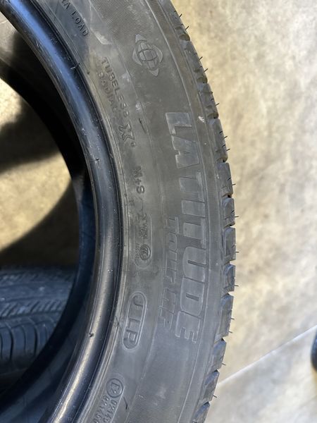 255/50/20 MICHELIN 4 броя