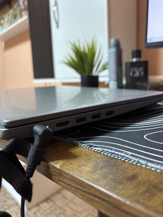 Laptop Lenovo IdeaPad S145