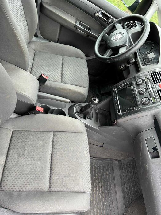 Volkswagen Touran Motor 1.9 TDI 105CP