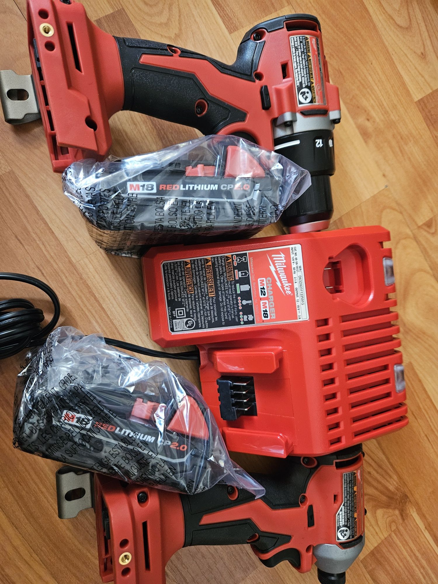 Set milwaukee m18