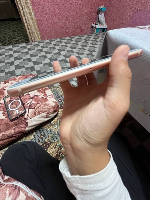 IPhone 8 xolati ideal samsung telefoniga obmen