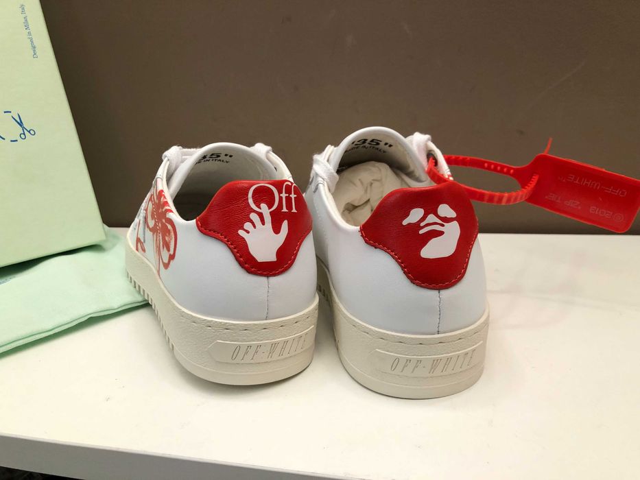 Off-White sneakers 35 si 36, autentici, full box, retail 525 euro