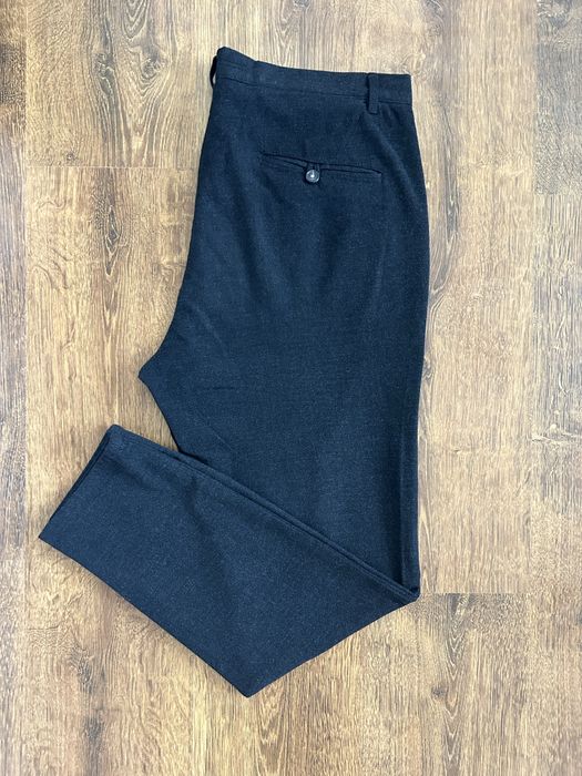 Pantaloni barbati