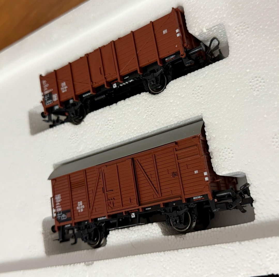 Start set trenulet locomotiva Trix 1:87