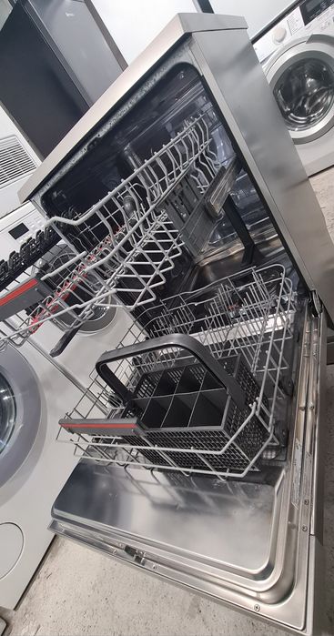 Свободностояща Съдомиялна 60см AEG  13к-та AirDry