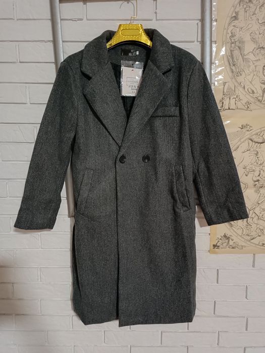 Мужское серое пальто