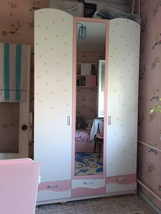 Продаётся всё из дома