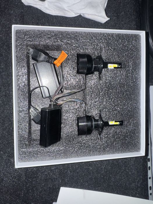 Лед Н4 с блутозом