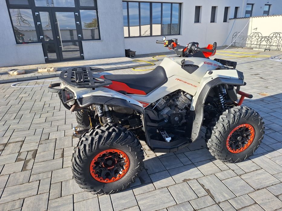 Can am renegade 1000r