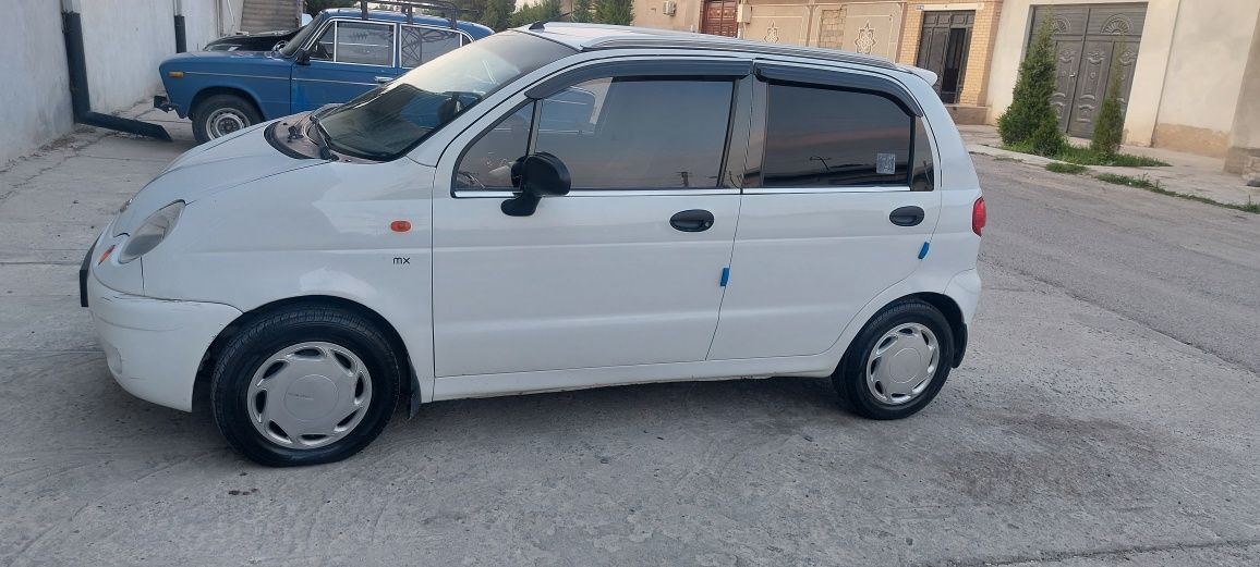 Матиз полу люкс автомат