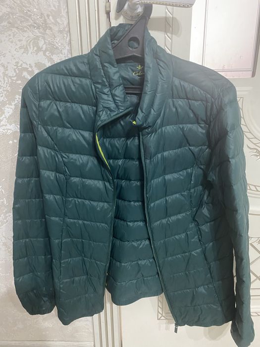 Ветровка легкая женская