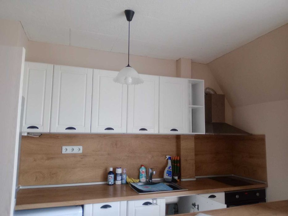 Tристаен апартамент под наем Централна поща Бенковска