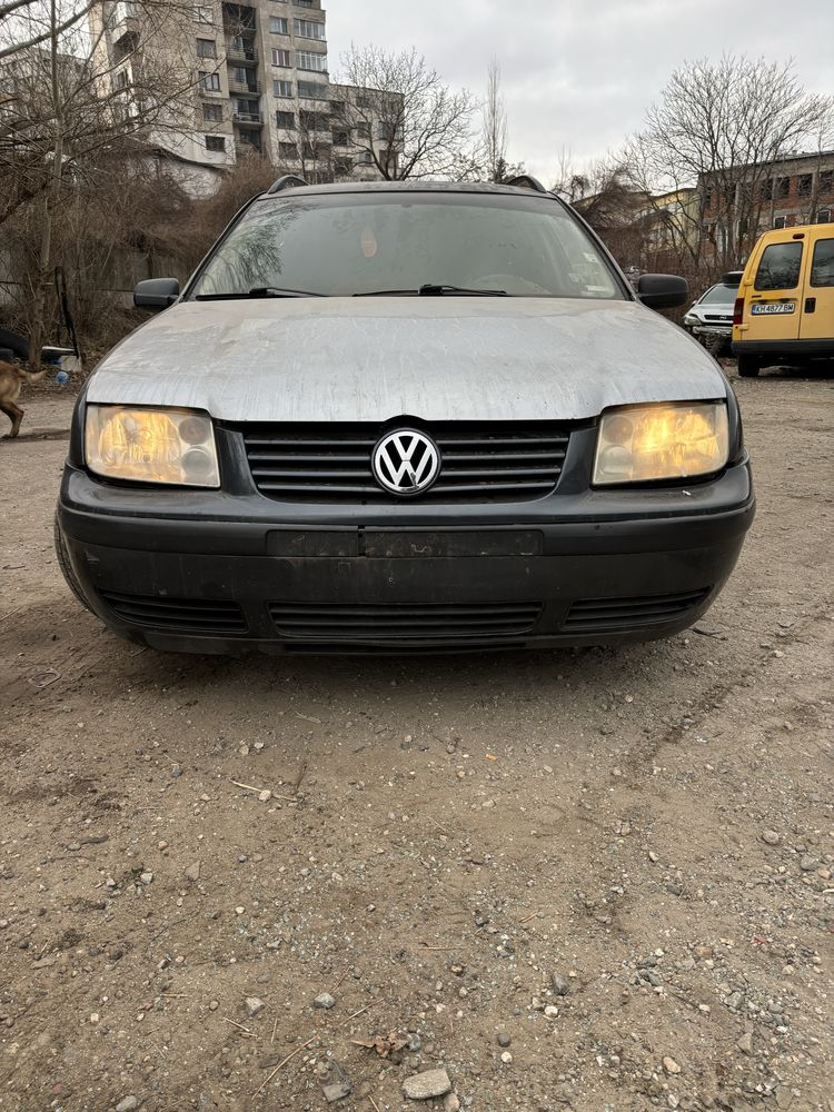 Фолксваген  Бора 1.9 101 к.с за части.