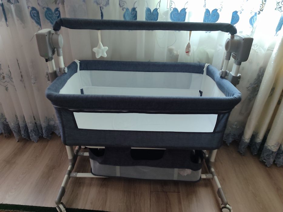 Продам манеж кровать