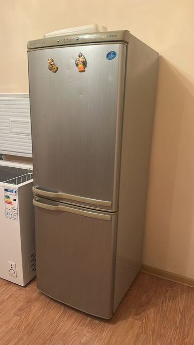 Холодильник 30000 ТГ отличное состояние