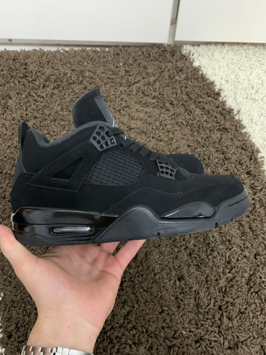 Air Jordan 4 Black Cat