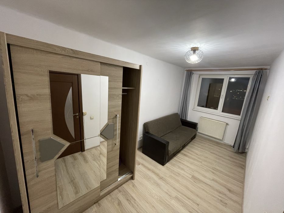 Apartament 2 camere decomamdat, centru