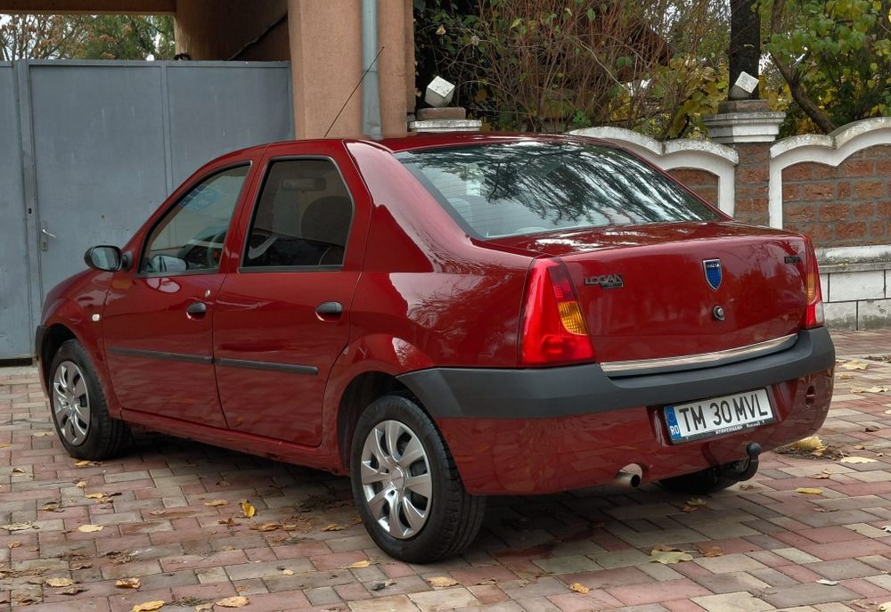 Dacia Logan an 2007