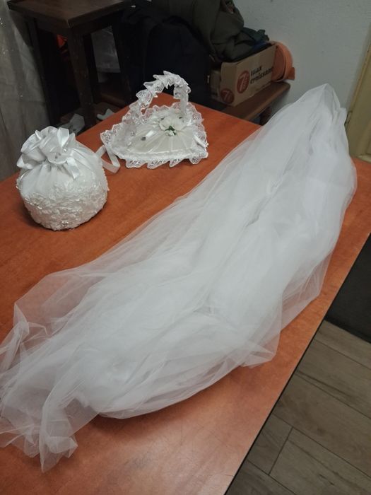 Donez,gratis voal,gentuta și pernita inimioară