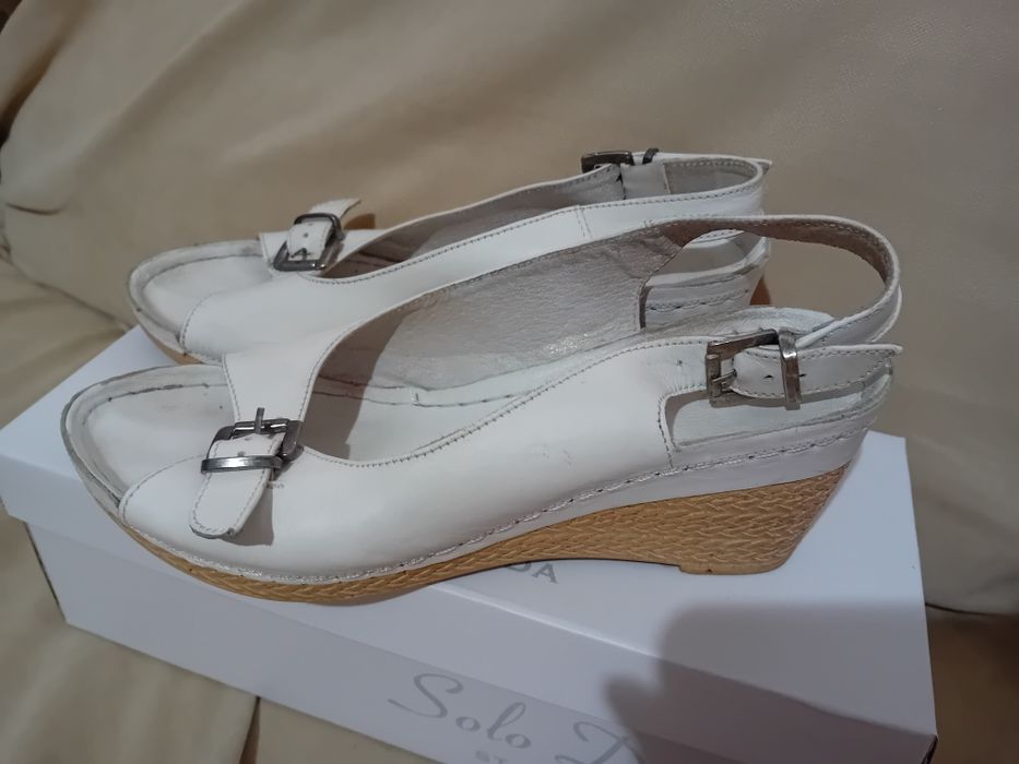 Sandale damă albe, piele, mărimea 37