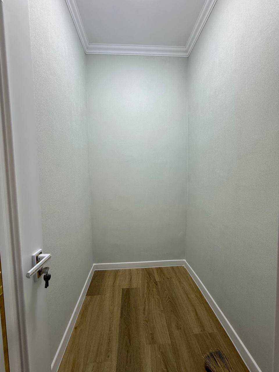 СРОЧНО !! Продается квартира в Яшнабаде 3/2/5 ( 78 кв/м ) Мас Панеллый