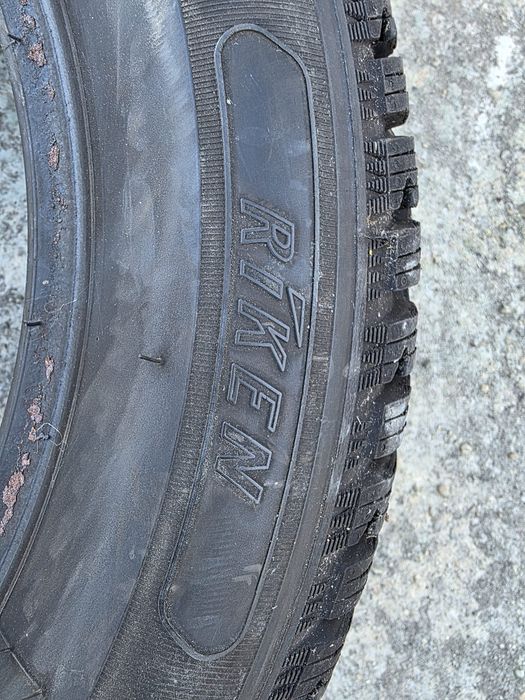Cauciucuri iarna 185 65 R15