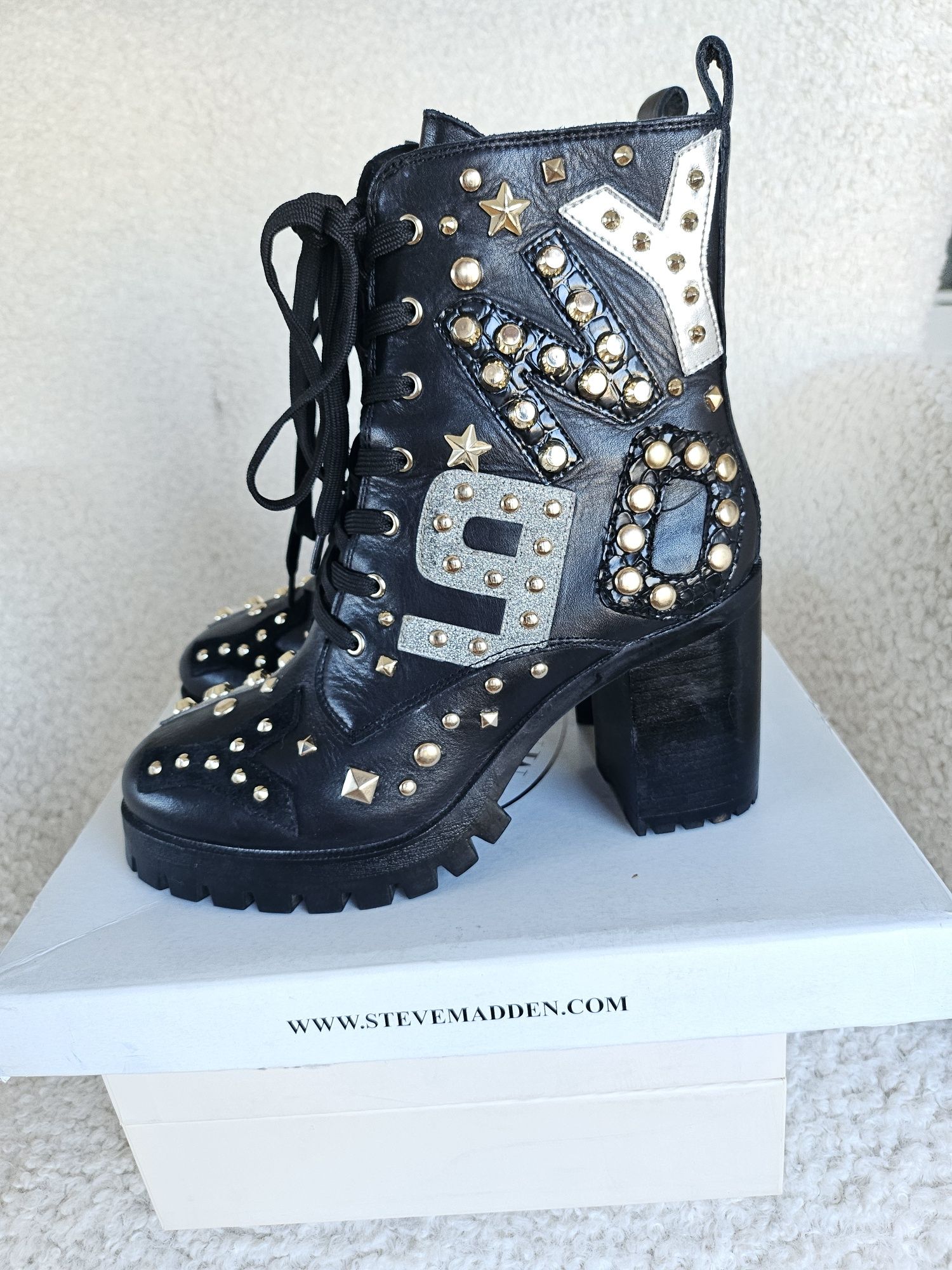 Ghete 37 negre Steve Madden, noi, piele naturala si tinte