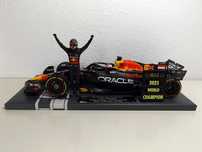 Red bull rb19 qatar 2023 Max Verstappen World Champion F1  minichamps
