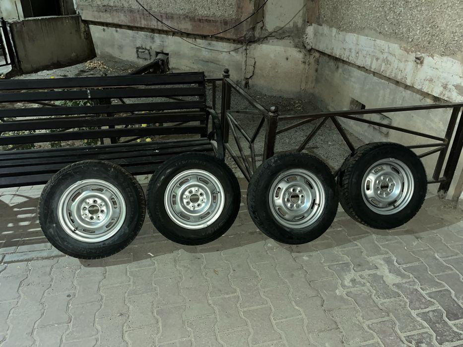 Шины R13 175/70/13 зимный.