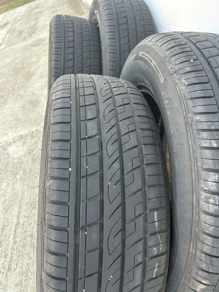 Anvelope vara 215/65/16 ca noi  dot 4523