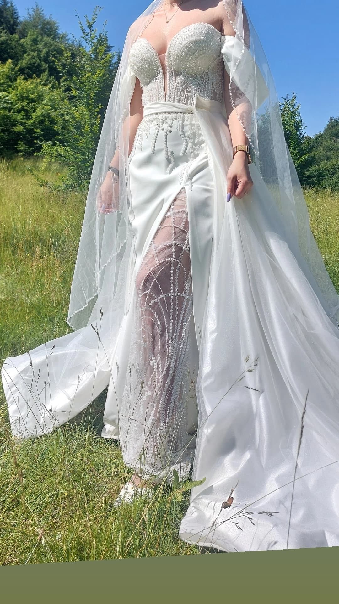 Rochie de mireasă nouă